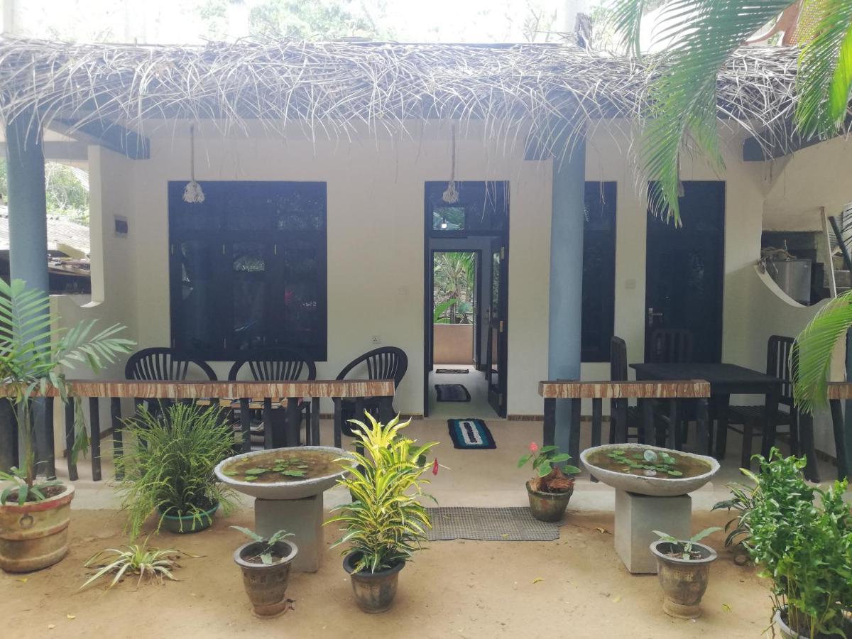 Sea Breeze Garden Otel Tangalle Dış mekan fotoğraf