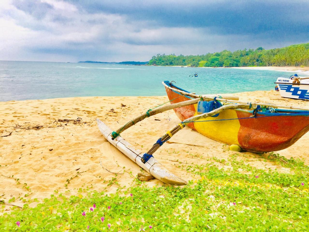 Sea Breeze Garden Otel Tangalle Dış mekan fotoğraf